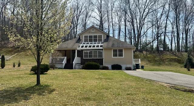 Photo of 124 Harris Ct, Prosperity, WV 25909