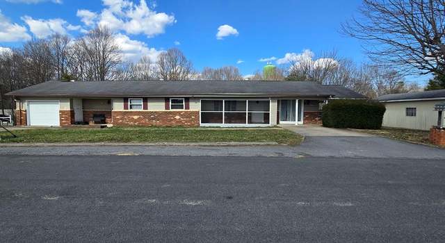 Photo of 124 Brown St, Beckley, WV 25801