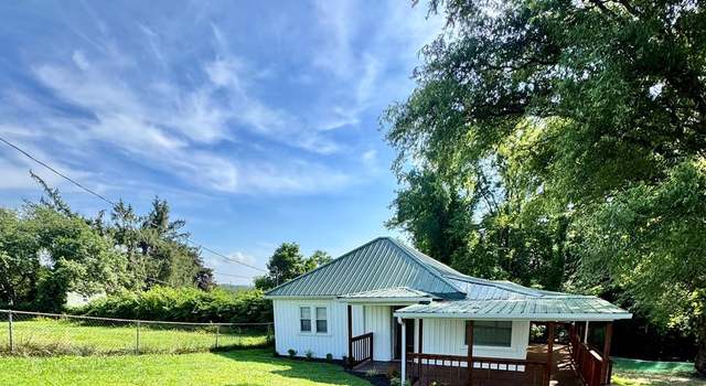 Photo of 103 Noble St, Oak Hill, WV 25901
