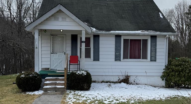 Photo of 141 Hylton Loop Rd, Coal City, WV 25823