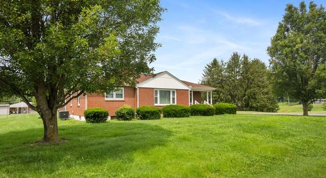 Photo of 157 Ballard Ave, Peterstown, WV 24963