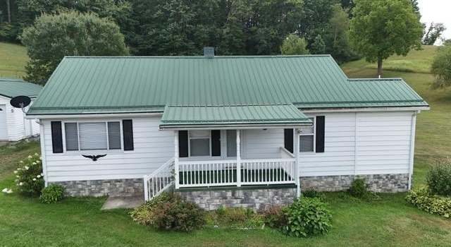 Photo of 631 North Sand Branch Rd, Mount Hope, WV 25880
