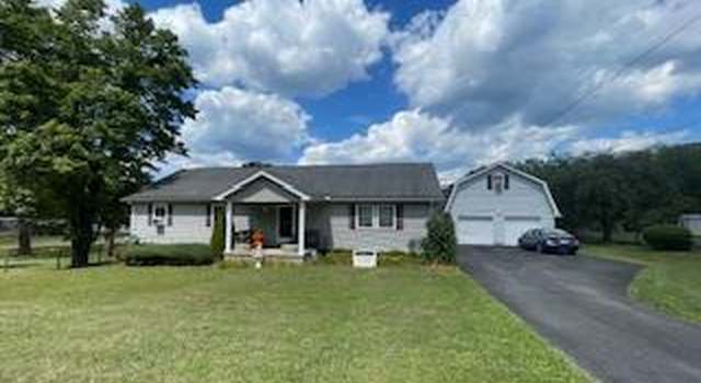 Photo of 849 Hinton Rd, White Oak, WV 25989