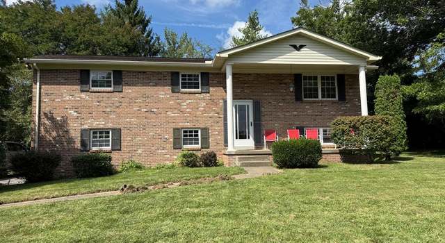 Photo of 200 Millstone Dr, Beckley, WV 25801