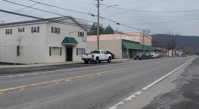 Photo of 552 Nicholas St, Rupert, WV 25984