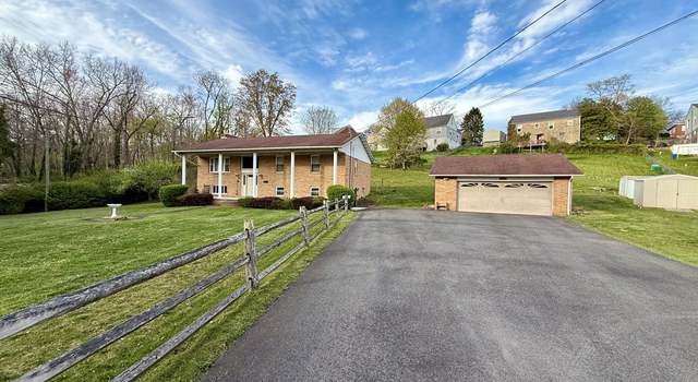 Photo of 219 Berkley St, Beckley, WV 25801