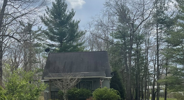 Photo of 772 Colonial Manor Dr, Jumping Branch, WV 25951