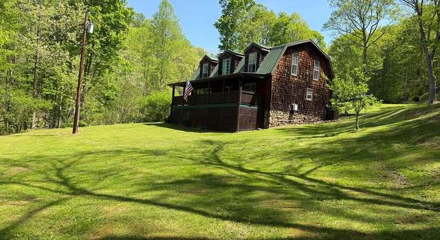Photo of 868 Mini Herb Store Rd, Hinton, WV 25951