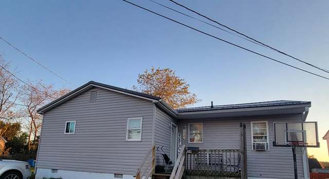 Photo of 104 Rice St, Beckley, WV 25801