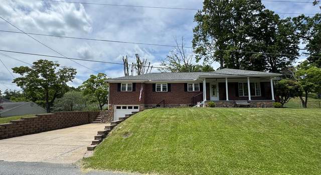 Photo of 1509 Oak Forest Rd, Oak Hill, WV 25901
