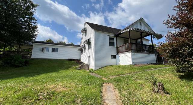 Photo of 134 6th St, Bradley, WV 25818