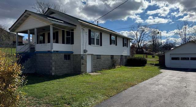 Photo of 256 Carter Ave, Crab Orchard, WV 25827