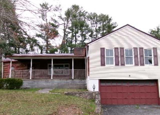 Property at 202 French St, Bluefield, WV 24701, 4 beds, 2 baths
