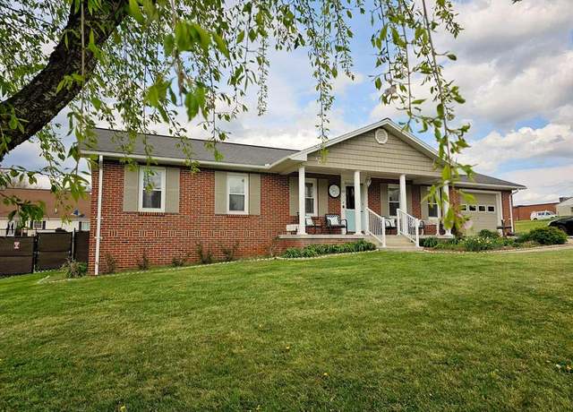 Property at 110 Morgan St, Athens, WV 24712, 3 beds, 3 baths