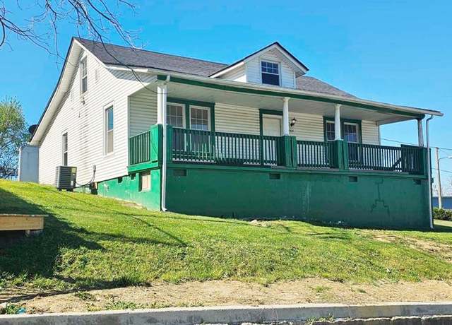 Property at 204 Kee St, Princeton, WV 24740, 3 beds, 1 bath