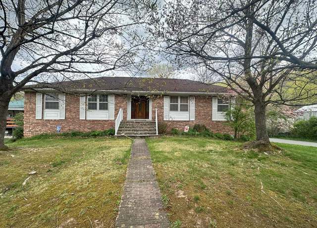 Property at 1142 Maple Acres Rd, Princeton, WV 24739, 3 beds, 3 baths