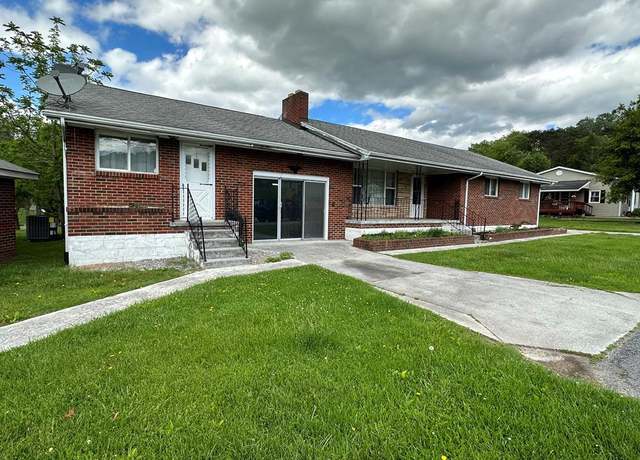 Property at 23 Hillcrest Dr, Peterstown, WV 24963, 4 beds, 3 baths