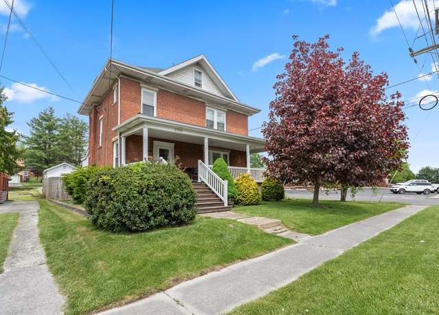 Property at 1700 Honaker Ave, Princeton, WV 24740, 3 beds, 2 baths