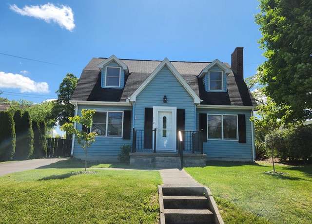 Property at 112 N State St, Athens, WV 24712, 3 beds, 2 baths