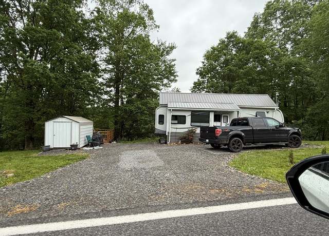 Property at 1560 Halls Ridge Rd, Princeton, WV 24739
