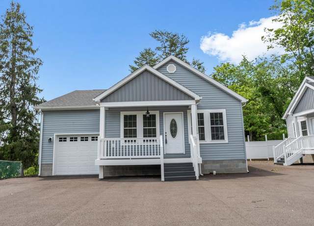 Property at 199 Humboldt Ln, Princeton, WV 24740, 3 beds, 2 baths