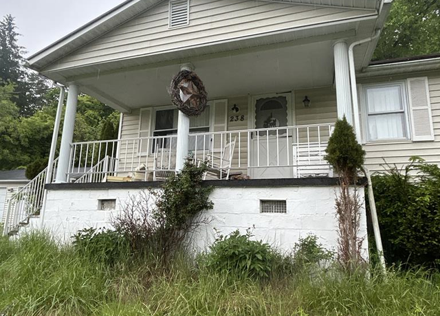 Property at 238 Goodwill Hollow Rd, Duhring, WV 24747, 3 beds, 2 baths