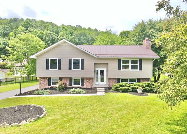 Property at 763 Quail Valley Dr, Princeton, WV 24740, 3 beds, 2.5 baths