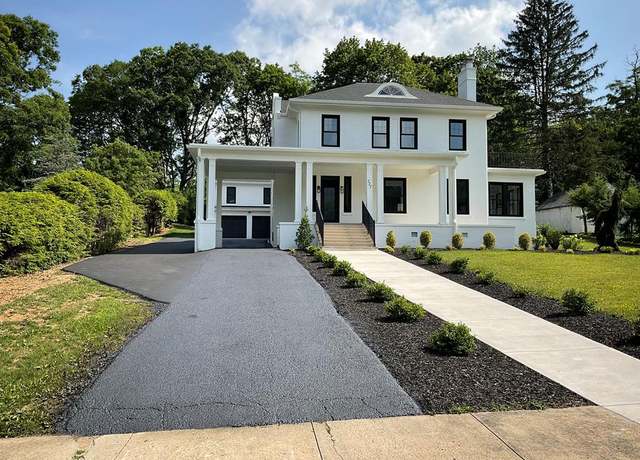 Property at 727 Heatherwood Rd, Bluefield, WV 24701, 5 beds, 4 baths
