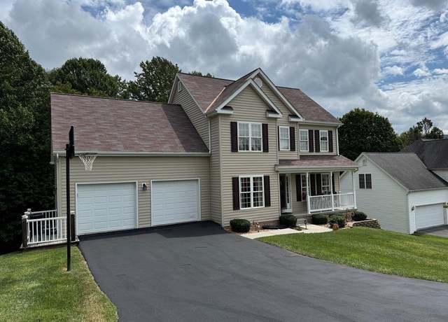 Property at 518 Brandon Dr, Bluefield, VA 24605, 4 beds, 3.5 baths