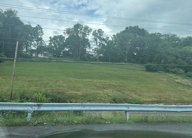 Property at 3037 E Cumberland Rd, Bluefield, WV 24701