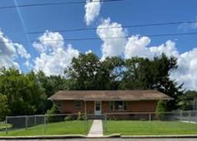 Property at 118 East Concord St, Athens, WV 24712, 3 beds, 1.5 baths