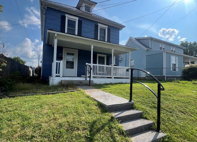 Property at 1313 Princeton Ave, Princeton, WV 24740, 4 beds, 2.5 baths