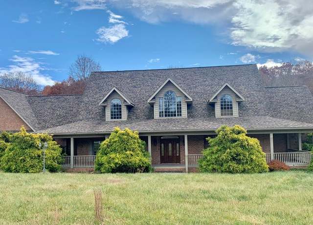 Property at 320 Country Fields Ln, Princeton, WV 24739, 3 beds, 3 baths