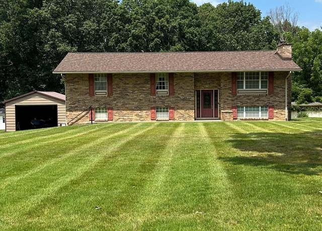Property at 1306 Overlook Dr, Beckley, WV 25927, 2 beds, 3 baths