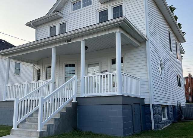 Property at 808 Harrison St, Princeton, WV 24701, 3 beds, 2.5 baths