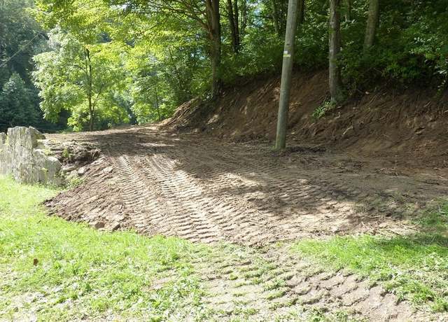 Property at 00 Skygusty Hwy, Squire, WV 24619