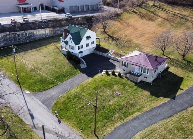 Property at 4009 Brierwood Ln, Bluefield, WV 24701, 4 beds, 1.5 baths