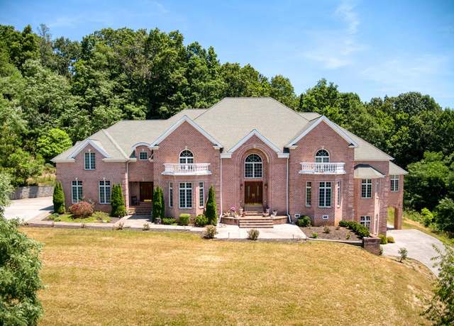Property at 226 Starling St, Princeton, WV 24740, 6 beds, 6.5 baths