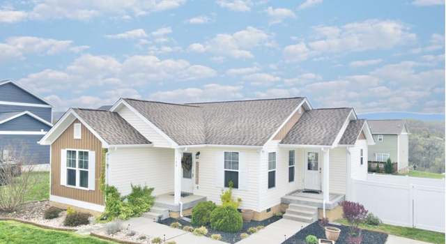 Photo of 130 Prairie View Ln, Pembroke, VA 24136