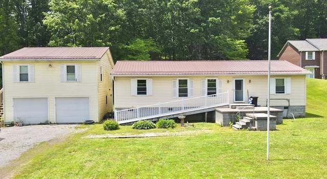 Photo of 301 Summerfield Rd, Princeton, WV 24740