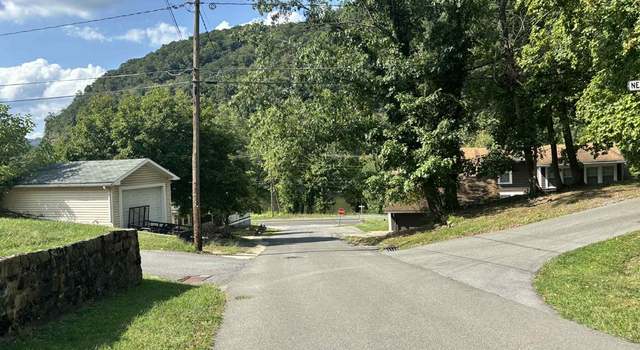 Photo of 514 Nelson St, Hinton, WV 25951