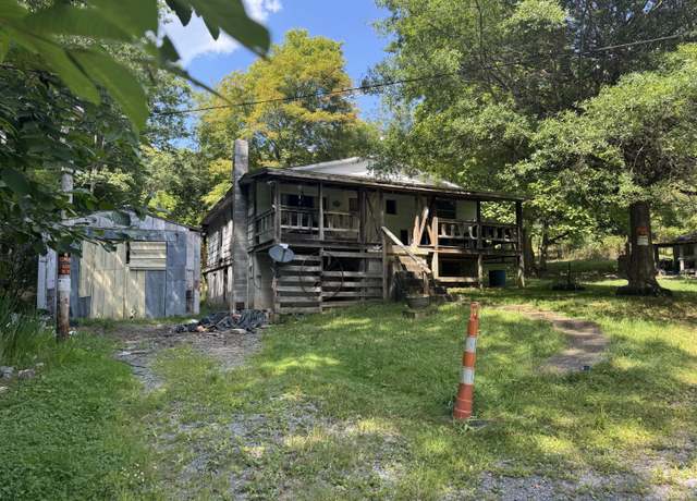 Property at 473 Flatwoods Rd, Bragg, WV 25918, 2 beds, 1 bath