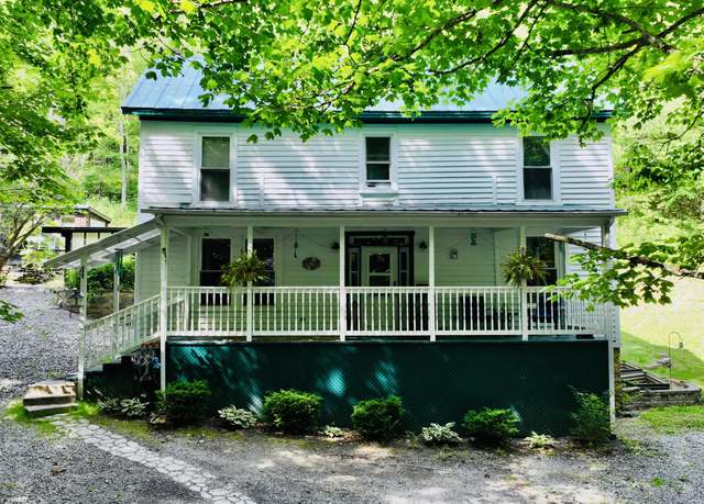 Property at 366 Raders Valley Rd, Williamsburg, WV 24991, 4 beds, 2 baths