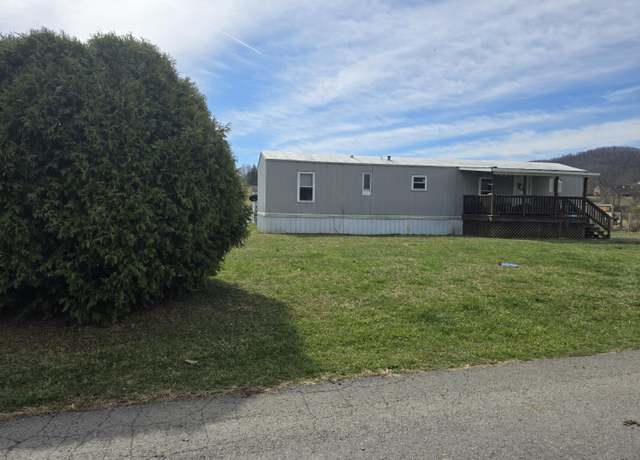Property at 323 Weikle Dr #252, Alderson, WV 24910, 2 beds, 1 bath