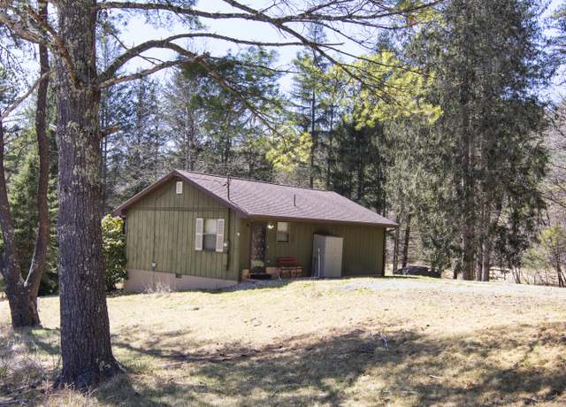 Property at 1551 Browns Creek Rd, Marlinton, WV 24954, 2 beds, 1 bath