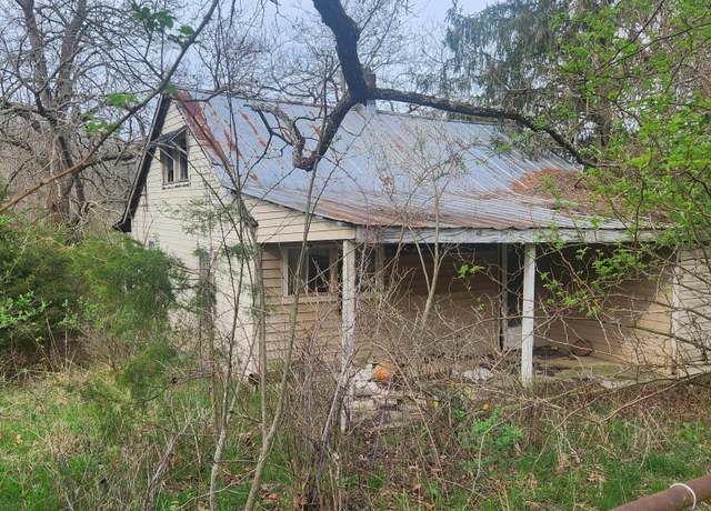 Property at Pence Ln, Union, WV 24983, 1 bed, 1 bath