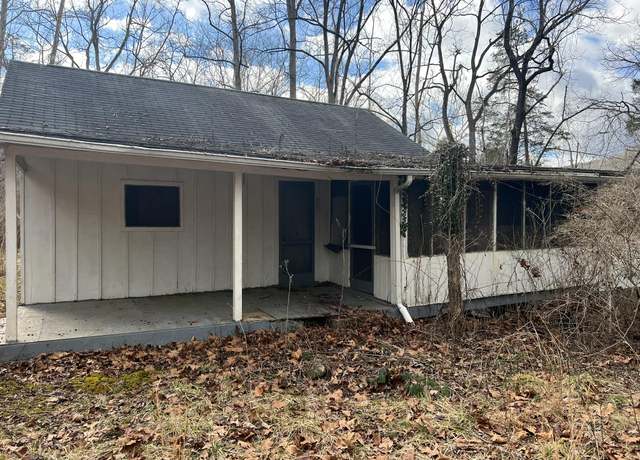 Property at 3162 Barger Springs Rd, Forest Hill, WV 24935, 2 beds, 1 bath
