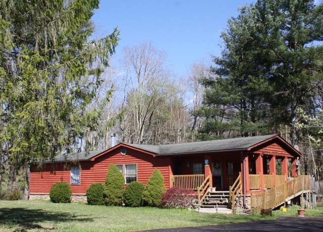 Property at 191 Colonial Manor Dr, Jumping Branch, WV 25969, 3 beds, 2 baths