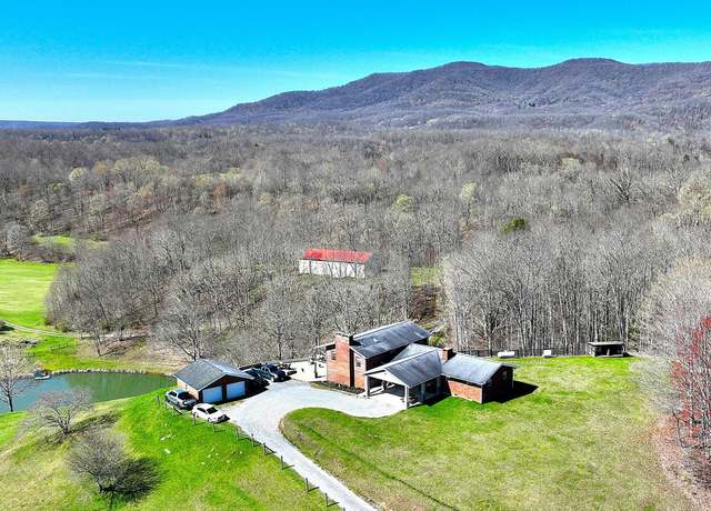 Property at 5427 Lobelia Rd, Hillsboro, WV 24946, 4 beds, 3 baths