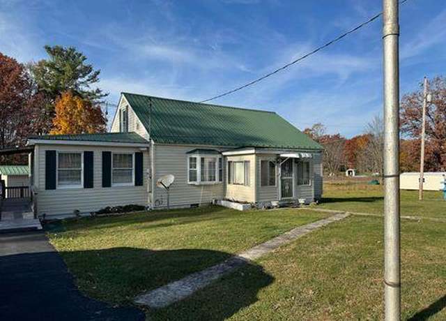 Property at 15376 Stanaford Dr, Danese, WV 25831, 3 beds, 1 bath